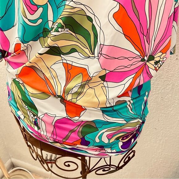 TRINA TURK  blouse colorful floral butterfly sleeve  size S - Picture 3 of 11